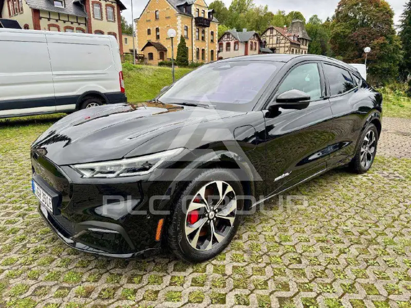 2022 Ford MUSTANG