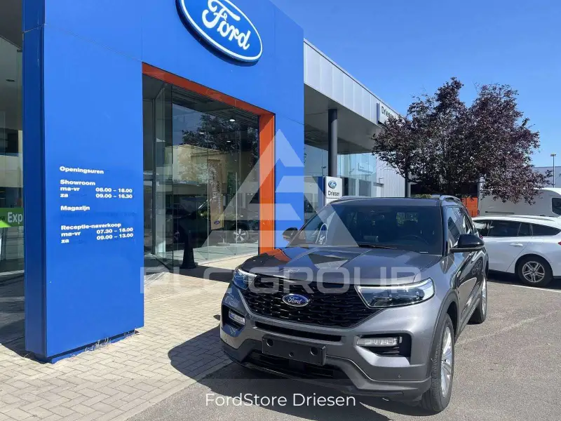 2022 Ford EXPLORER