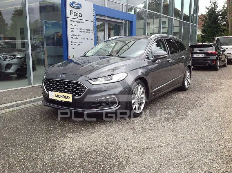 2022 Ford Mondeo