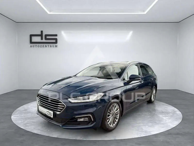 2022 Ford Mondeo