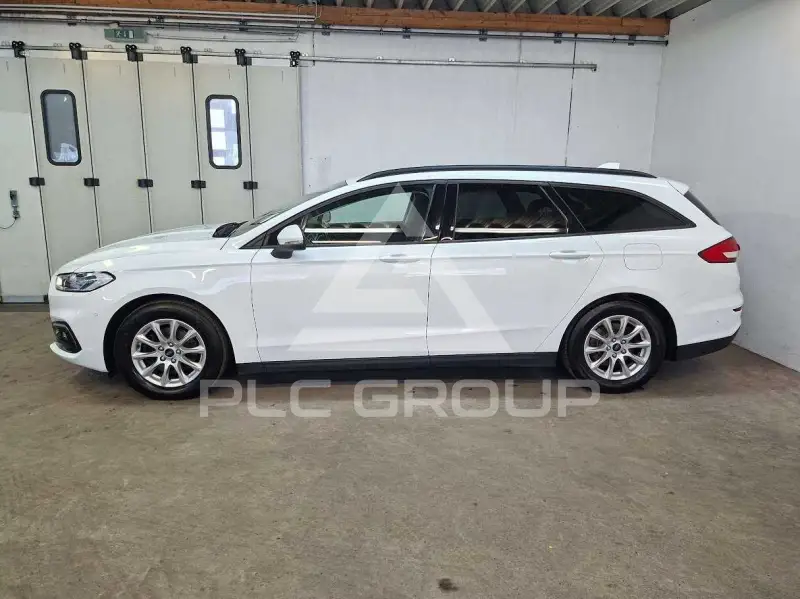 2022 Ford Mondeo
