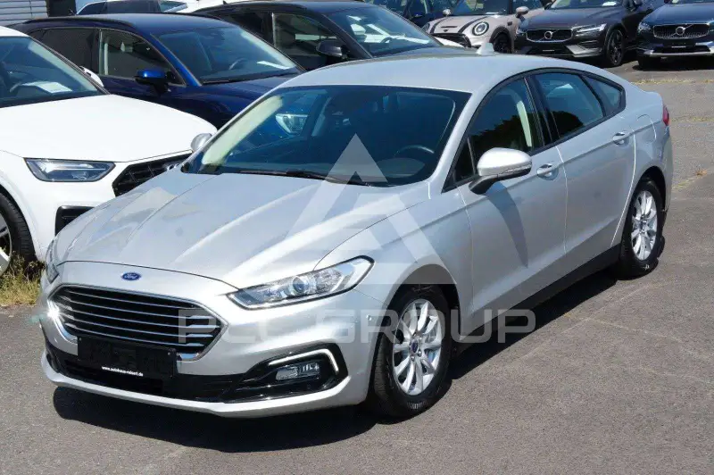 2022 Ford Mondeo