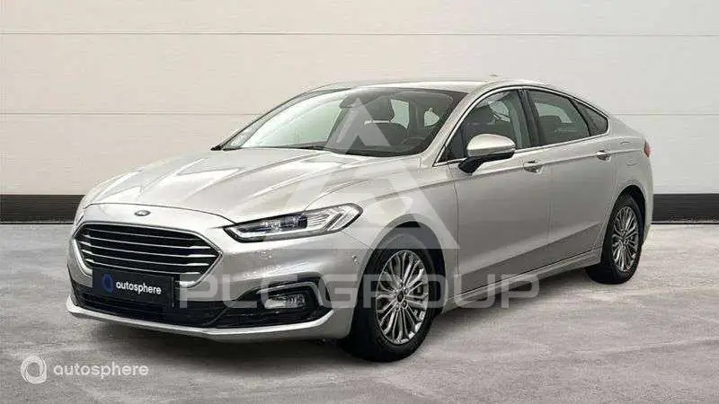 2022 Ford Mondeo