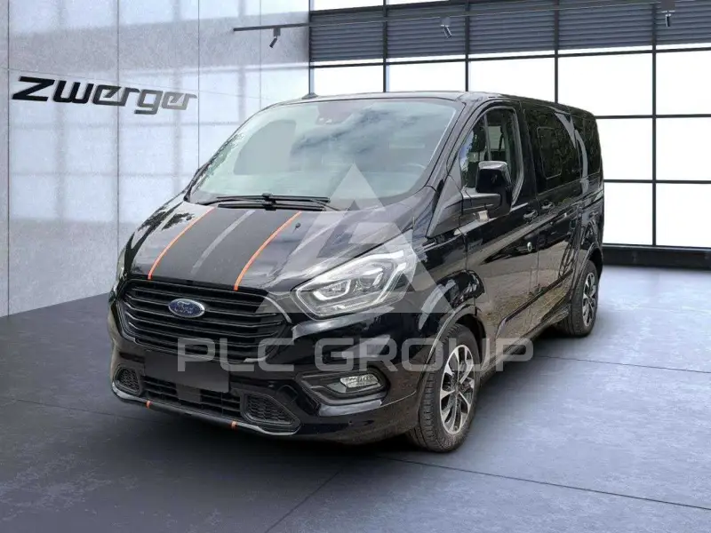 2022 Ford Tourneo