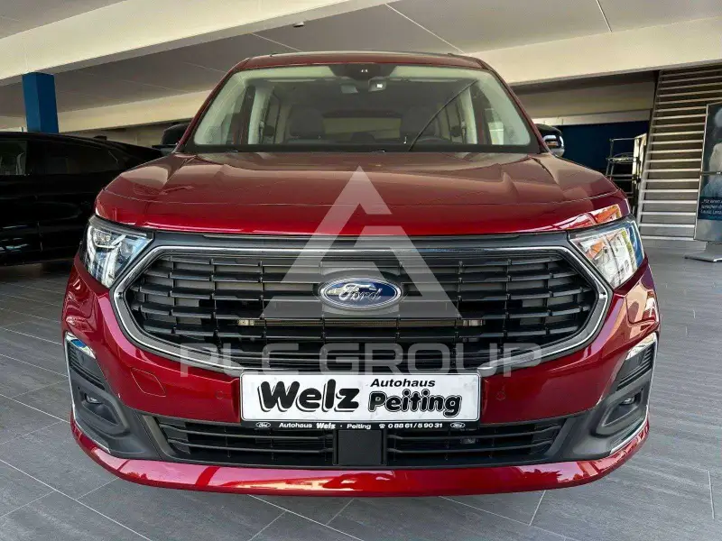 2022 Ford Tourneo