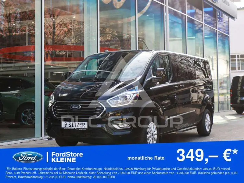 2022 Ford Tourneo