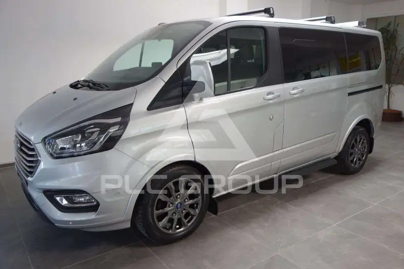 2022 Ford Tourneo