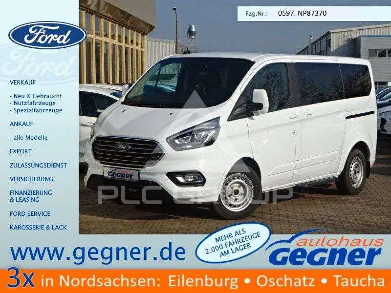 2022 Ford Tourneo