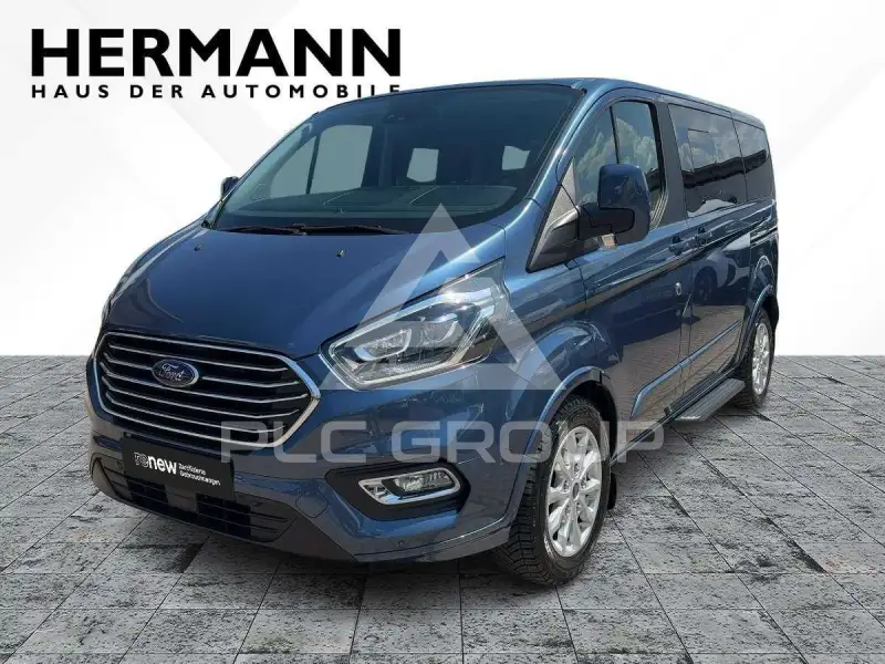 2022 Ford Tourneo