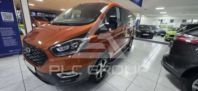 2022 Ford Tourneo