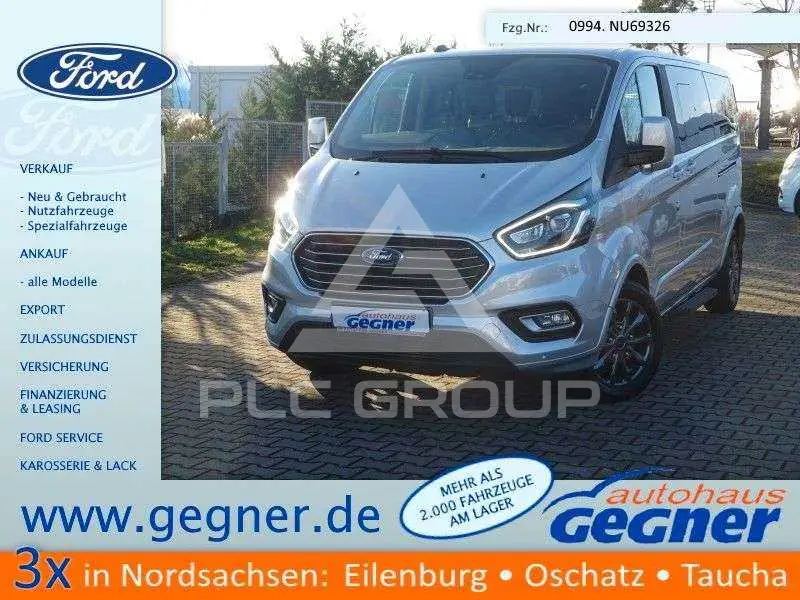 2022 Ford Tourneo