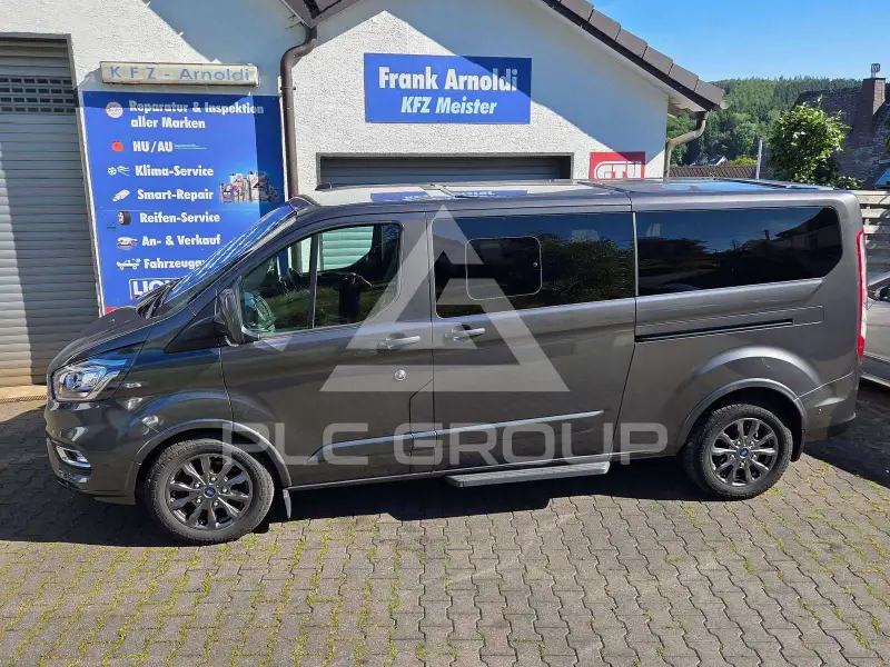 2022 Ford Tourneo