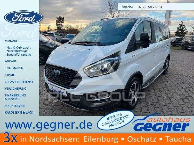 2022 Ford Tourneo