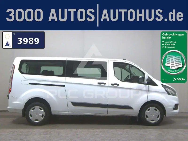 2022 Ford Tourneo