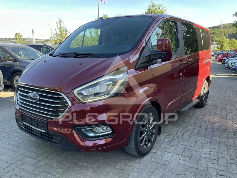 2022 Ford Tourneo