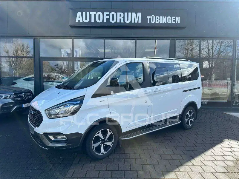 2022 Ford Tourneo