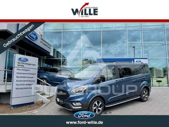2022 Ford Tourneo