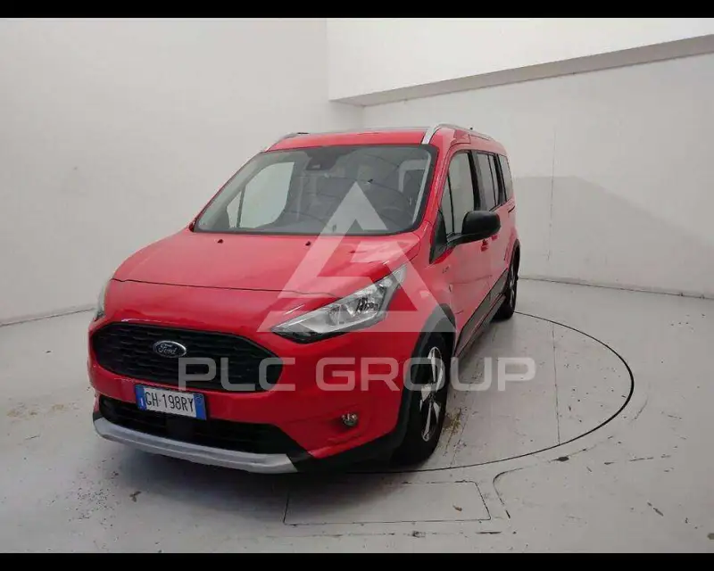 2022 Ford Tourneo
