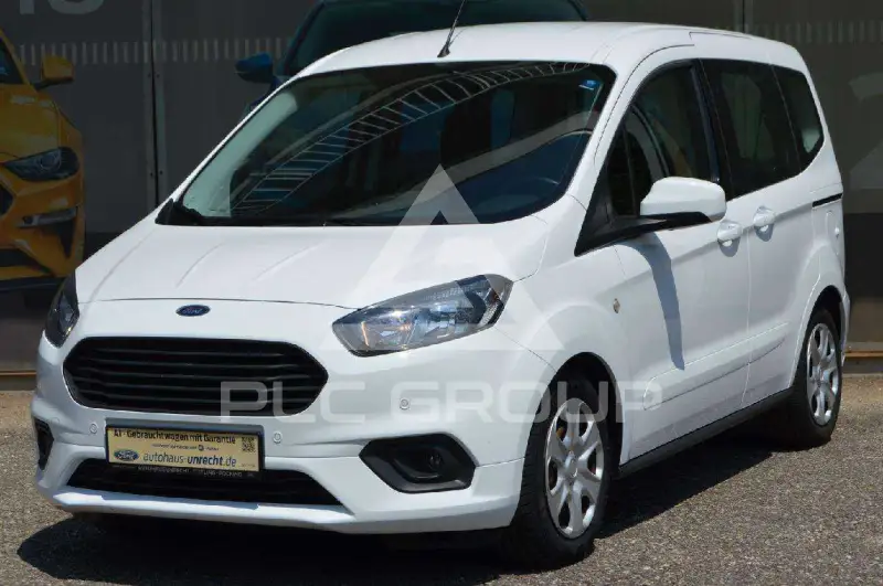 2022 Ford Tourneo