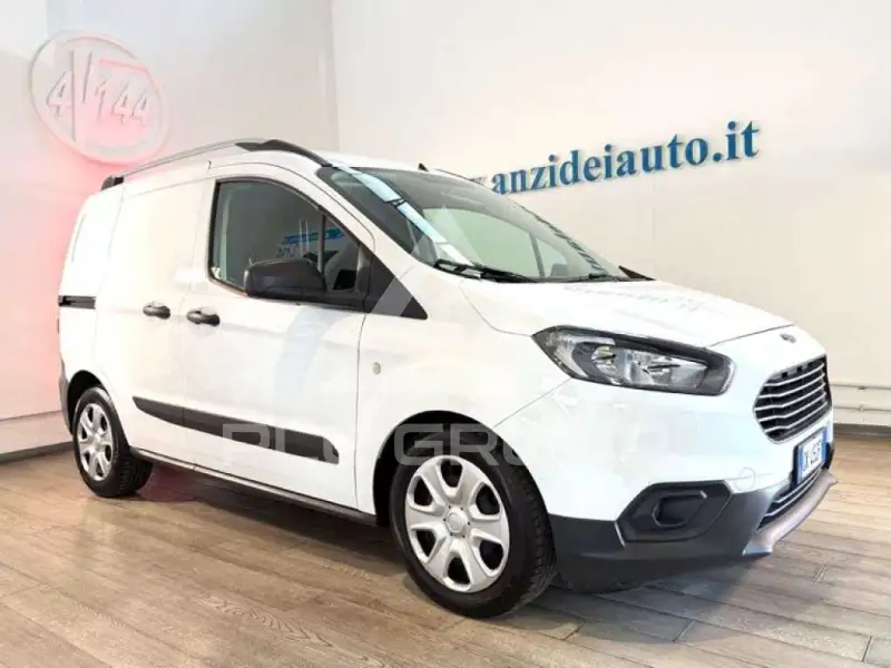 2022 Ford TRANSIT