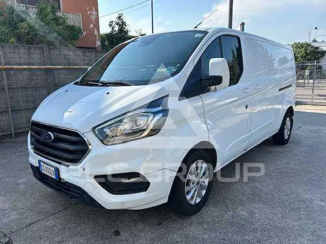 2022 Ford Customline