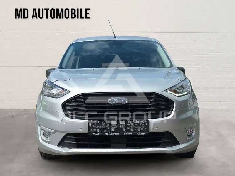 2022 Ford Tourneo