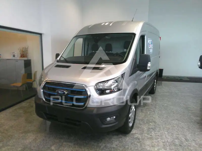2022 Ford E-Series