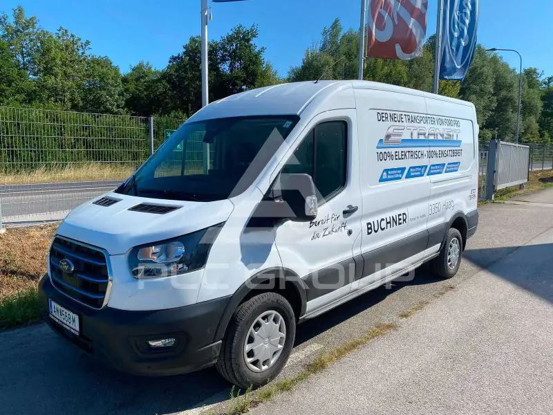 2022 Ford E-Series