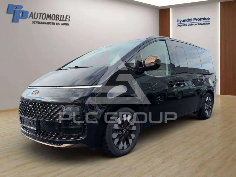 2022 Hyundai Staria