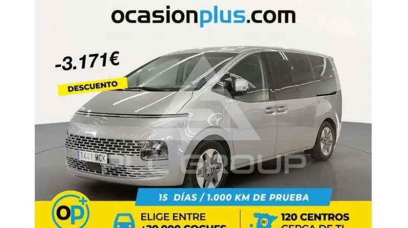 2022 Hyundai Staria