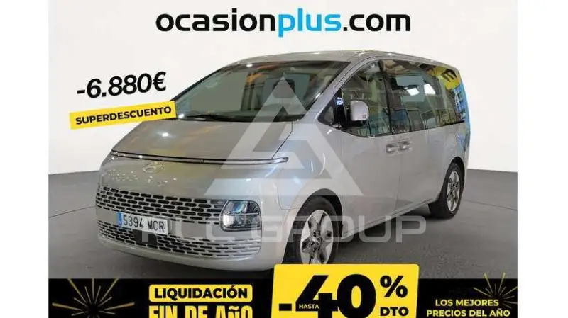 2022 Hyundai Staria