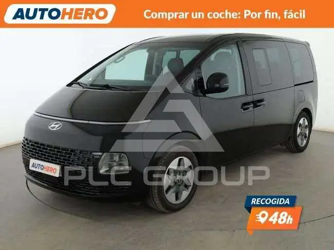 2022 Hyundai Staria