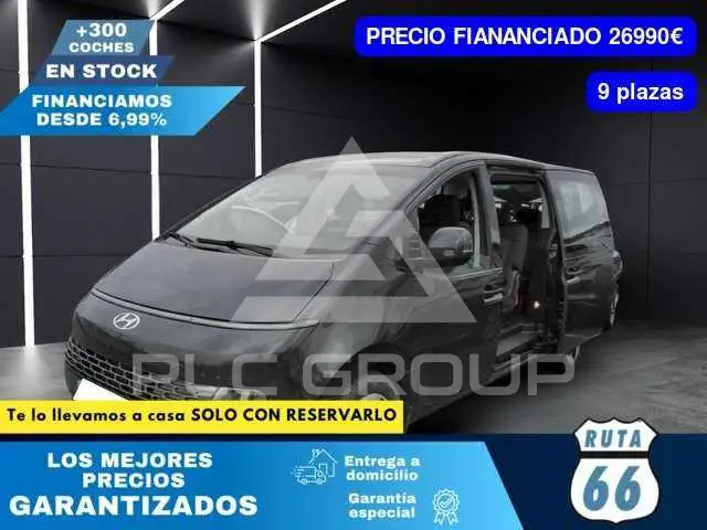 2022 Hyundai Staria