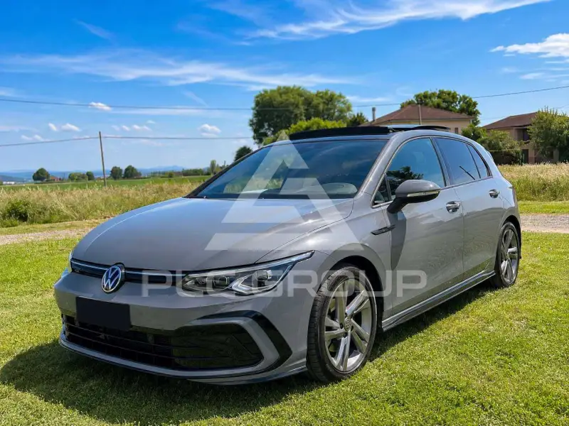 2022 Volkswagen GOLF