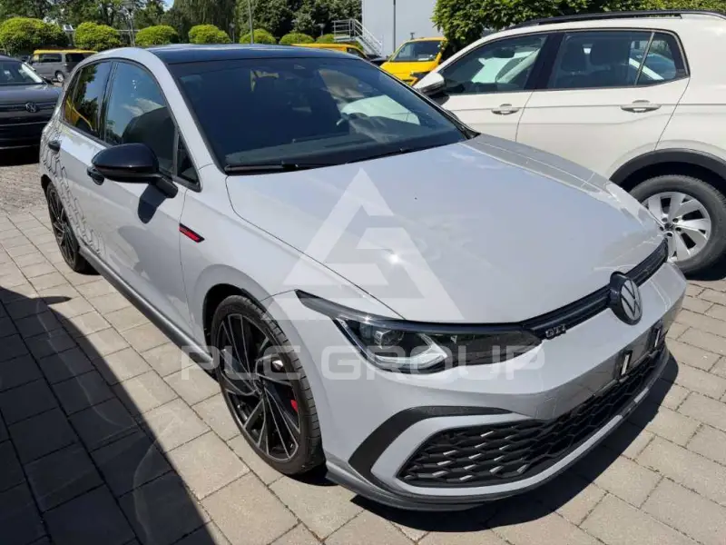2022 Volkswagen GOLF