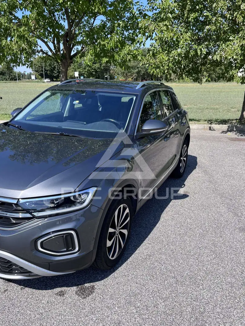 2022 Volkswagen T-Roc