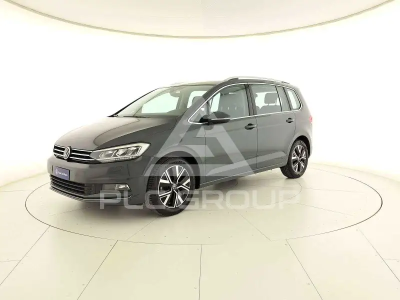 2022 Volkswagen Touran