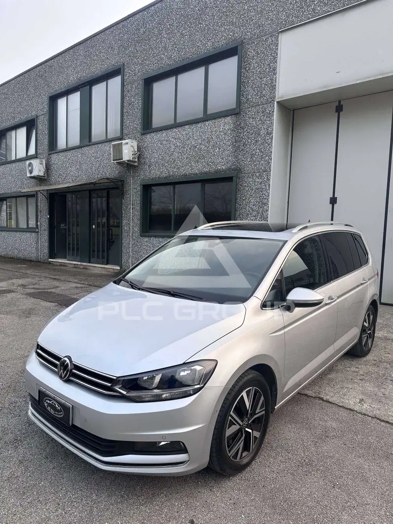 2022 Volkswagen Touran