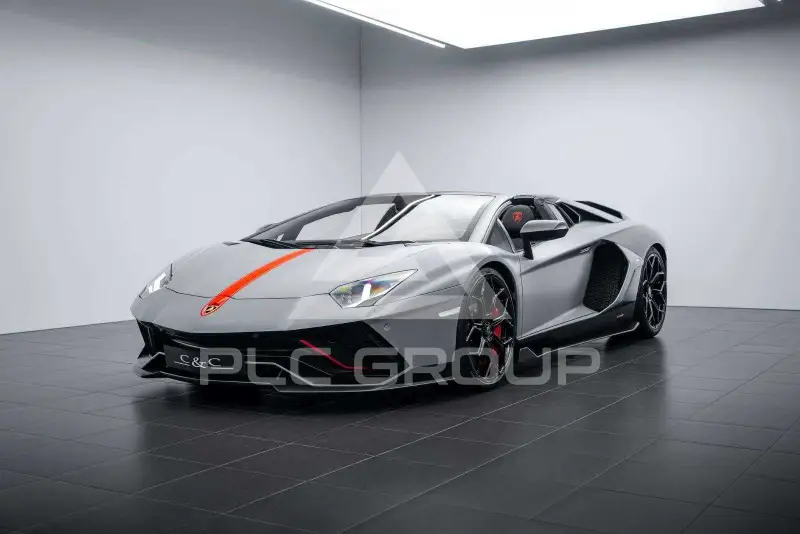 2022 Lamborghini Aventador