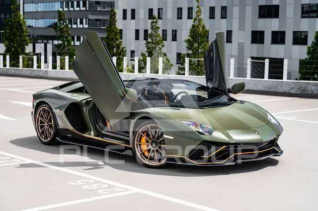 2022 Lamborghini Aventador