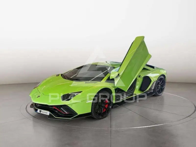 2022 Lamborghini Aventador