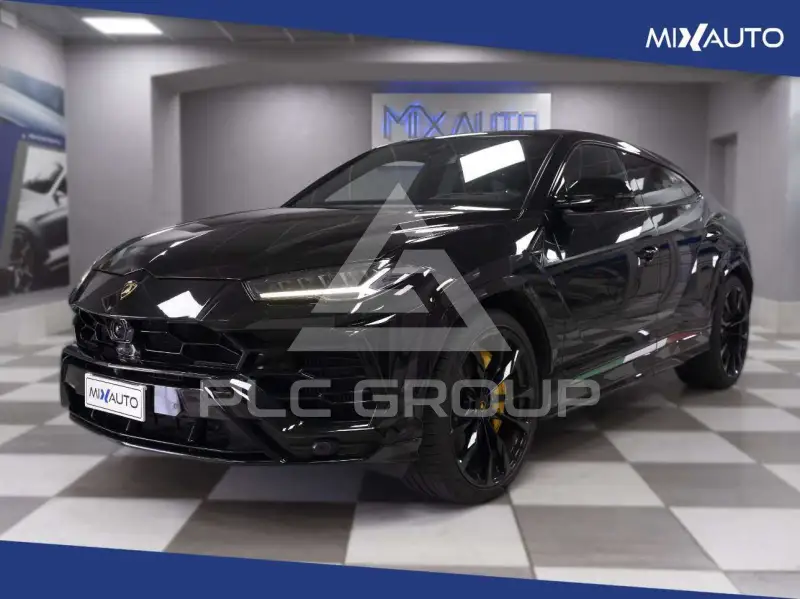 2022 Lamborghini Urus