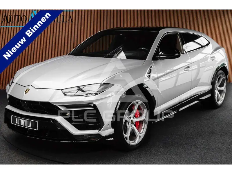 2022 Lamborghini Urus