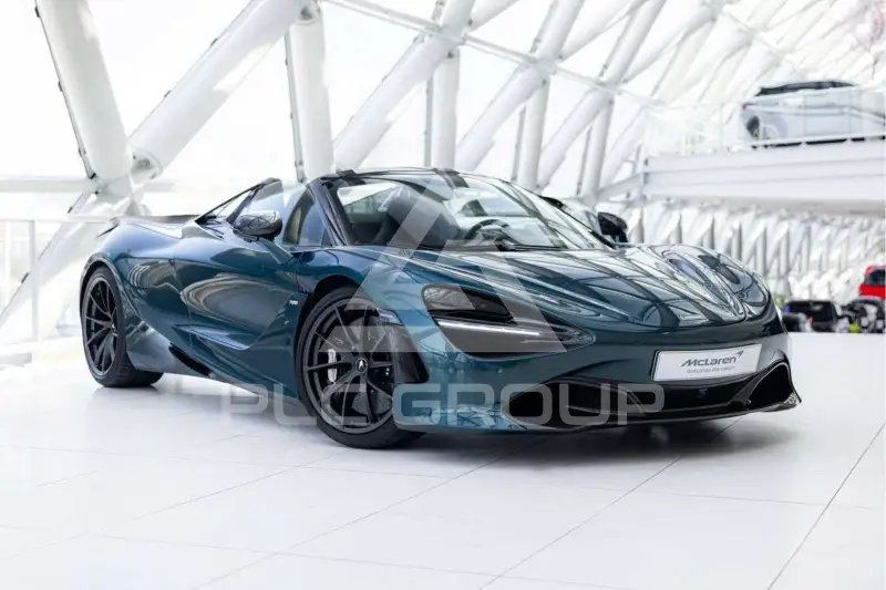 2022 McLaren 720S