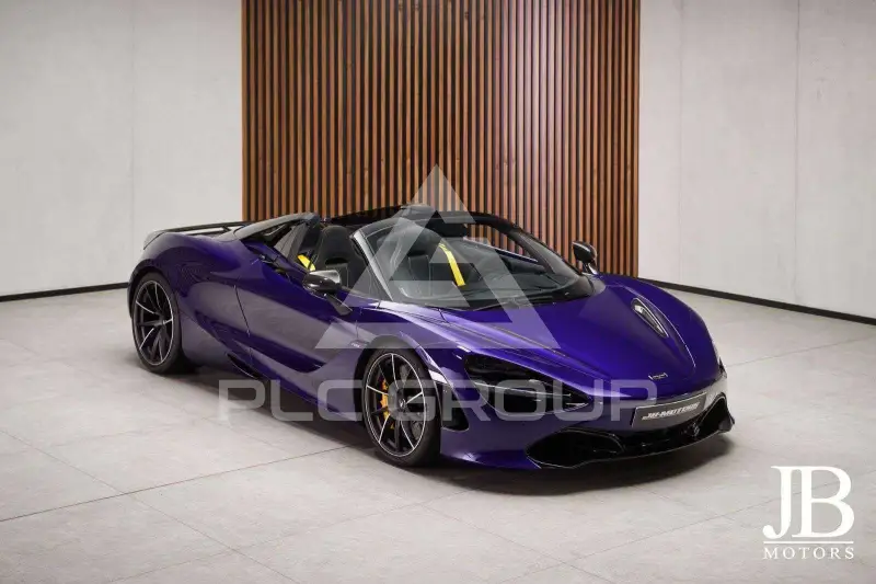 2022 McLaren 720S