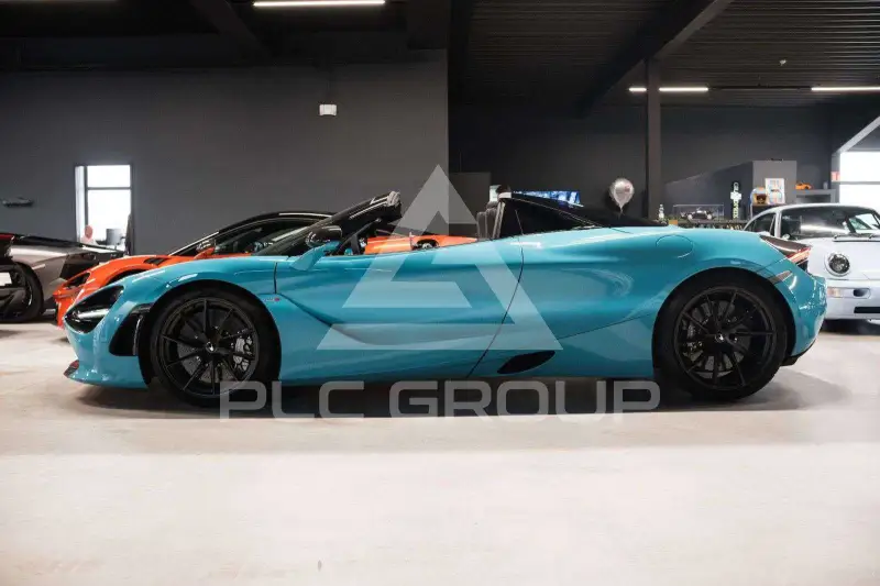 2022 McLaren 720S