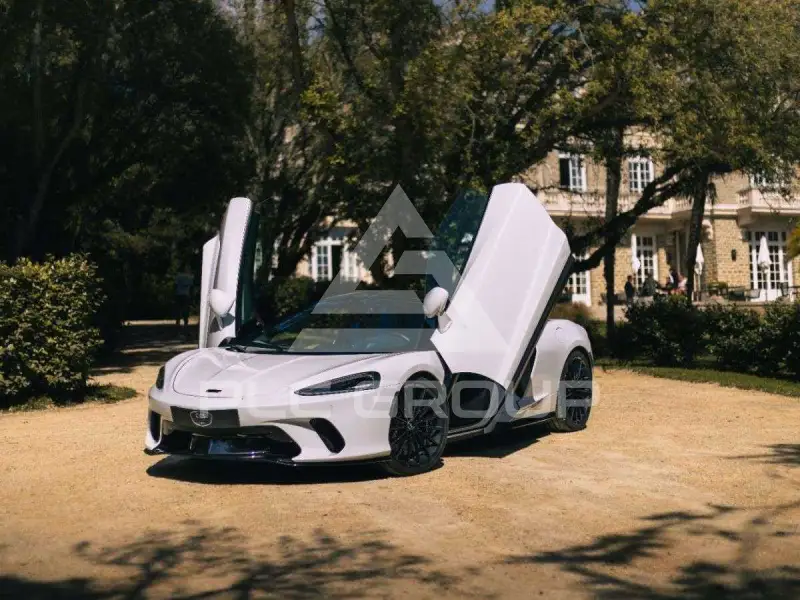 2022 McLaren 570GT