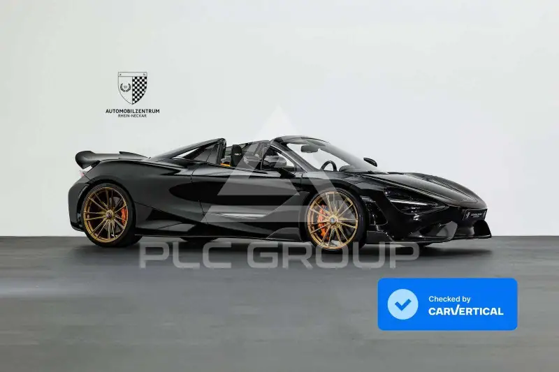 2022 McLaren 765