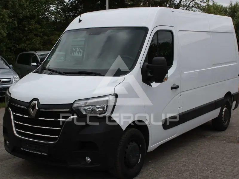 2022 Renault Master