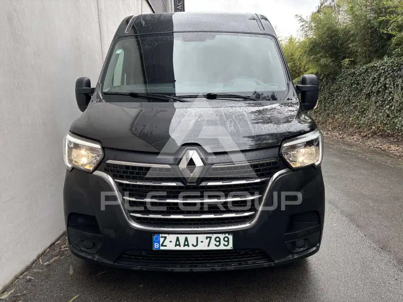 2022 Renault Master